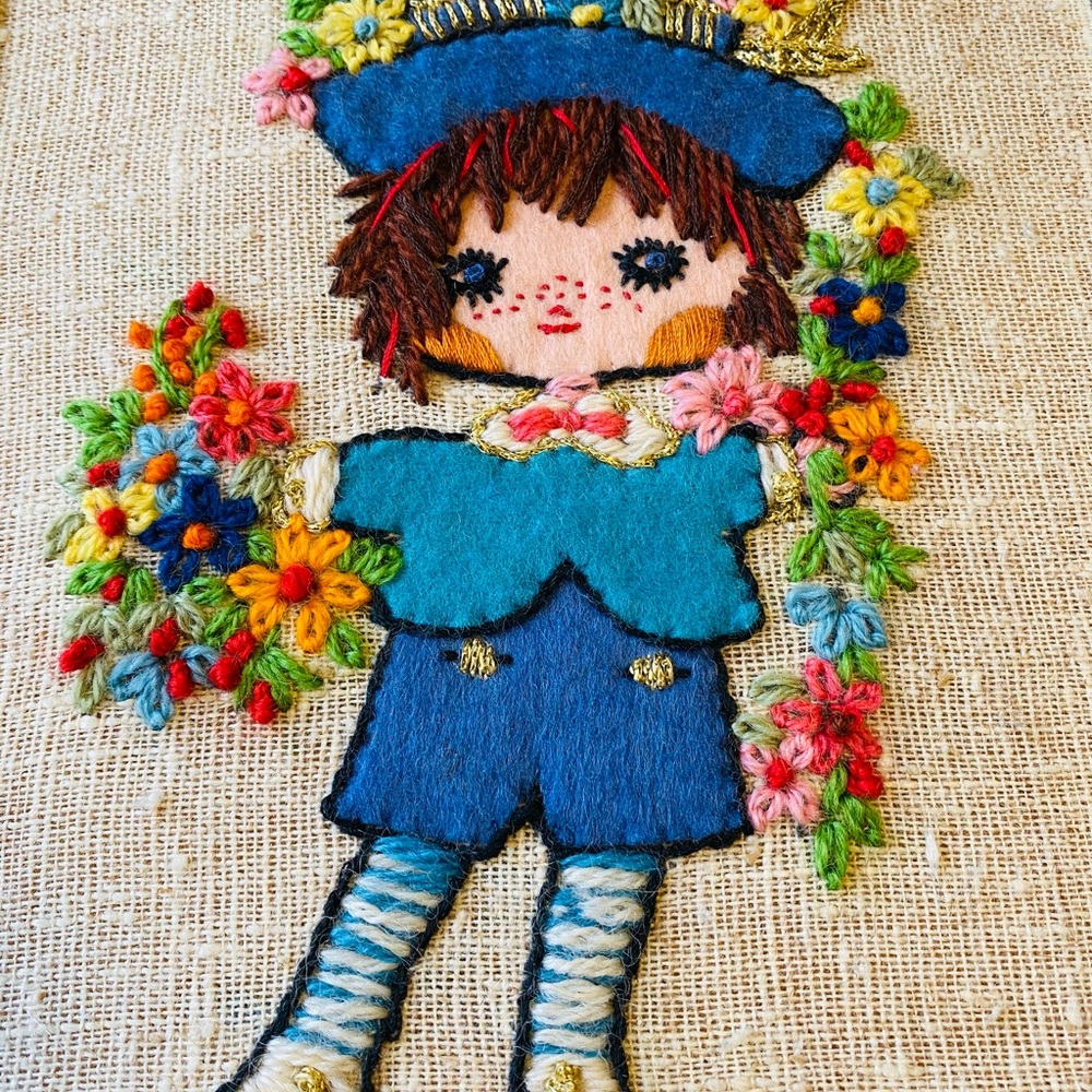 RARE - Vintage Bucilla Completed Needlecraft Kit- Flower Children Stitchery set - Picture 8 of 11